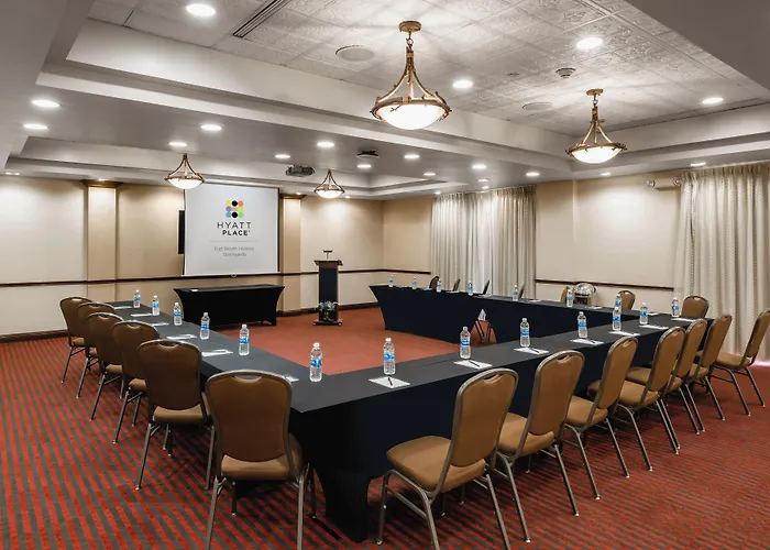 Hyatt Place Worth Stockyard 3*