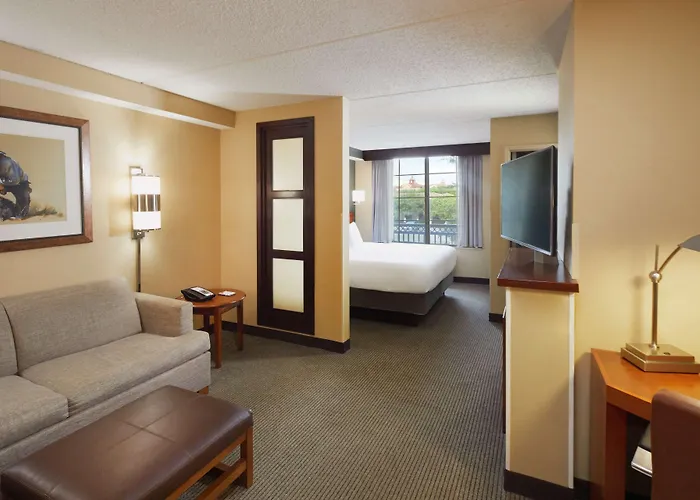 Hyatt Place Worth Stockyard 3*